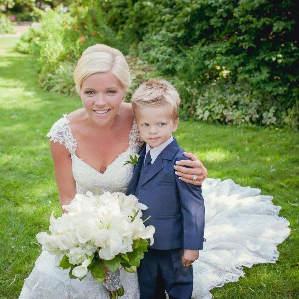 Meet your Posher, Courtney